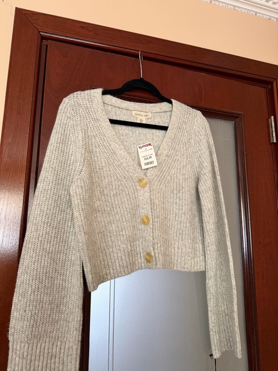 Sweaters - Cozy V-Neck Button Front Women's Sweater Cardigan - Cream